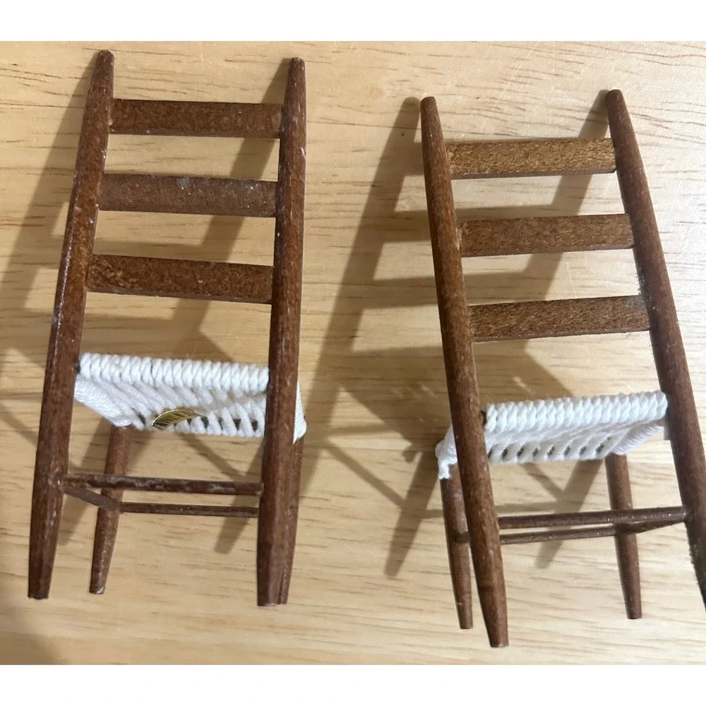 VTG Miniature Straight Chair Set 2pc Brown White Woven Seat Dollhouse 1817